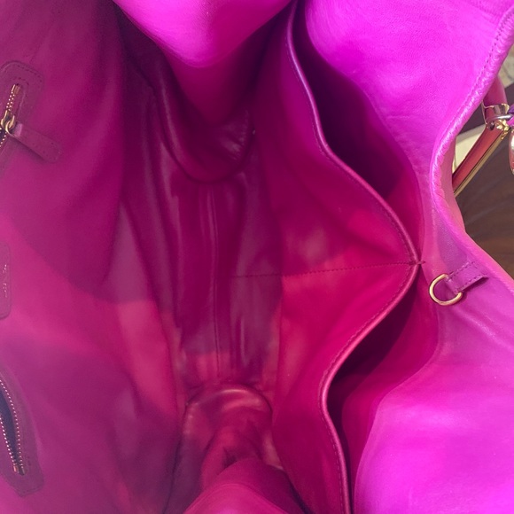 CHRISTIAN DIOR 61 Bejeweled Hobo Bag.(Hot Pink) - Picture 7 of 9